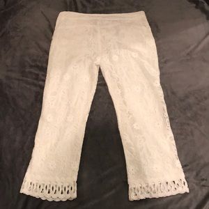 Monoreno Pants - NWT White lace crop pants (Boutique) Monoreno Pants - NWT White lace crop pants (Boutique)